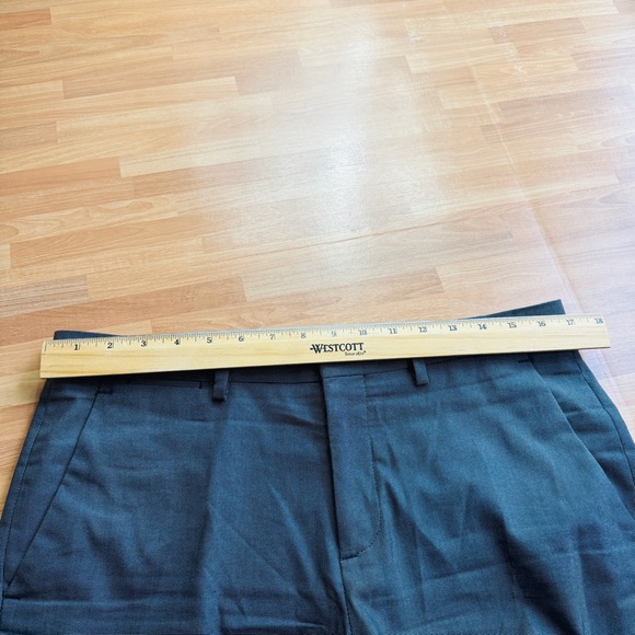 Express photographer dress pants gray 31x32 - Picture 7 of 10